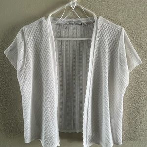 Studio Works white sweater size Medium